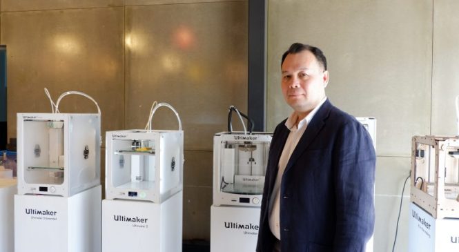 คุยเฟื่องเรื่อง 3D Printer สำหรับงานพลาสติกกับ Benjamin Tan แห่ง Ultimaker