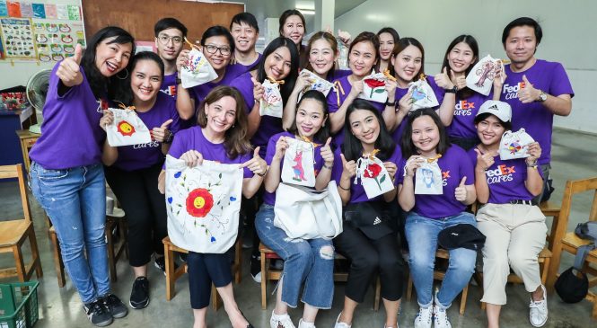 “เฟดเอ็กซ์ประกาศต่อยอดโครงการระดับโลก “FedEx Cares 50 by 50” ยกระดับการพัฒนาคุณภาพชีวิตของคนในสังคม”